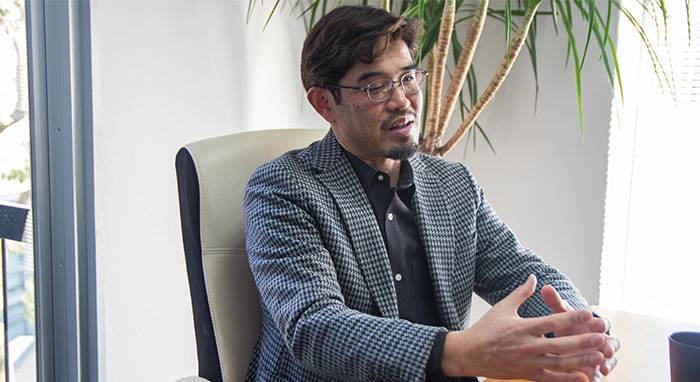 石多さんインタビュー様子