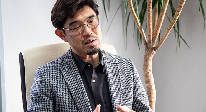 石多さんインタビュー様子