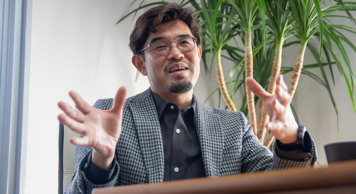 石多さんインタビュー様子