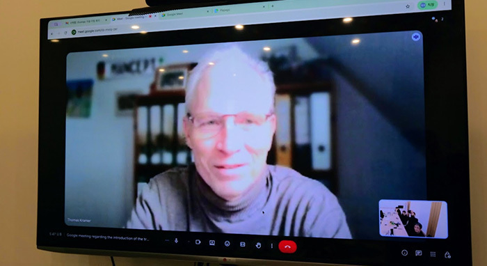Thomas Kramer氏がドイツからのリモート参戦